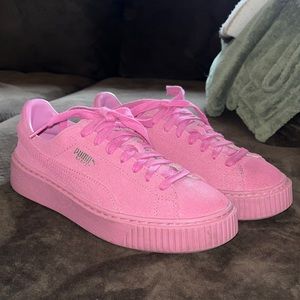 PUMA pink suede Basket Platform Reset sneaker shoe